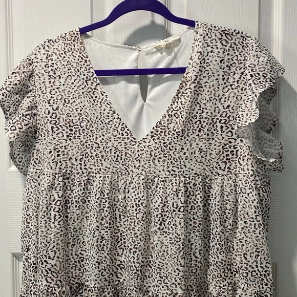 Entro Babydoll Dress with Flutter Sleeves and Cheetah Pattern - Size Large - Picture 2 of 6